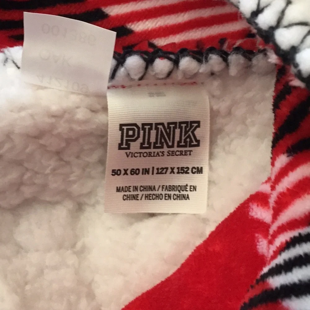 Pink Victoria’s Secret Sherpa Blanket NWT